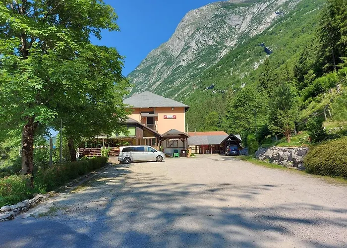 Gostisce Andrejc Гостевой дом